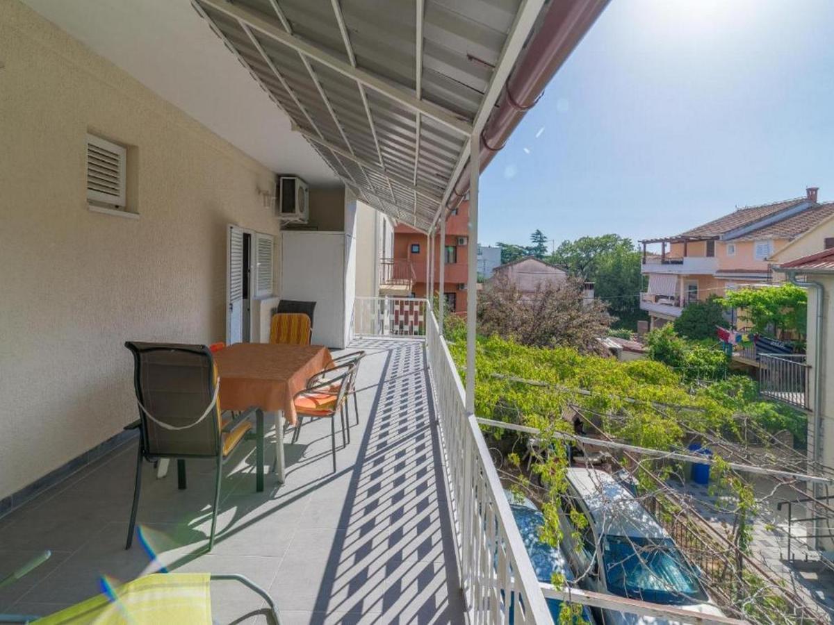 Apartmani Lucia Biograd Biograd Na Moru Buitenkant foto