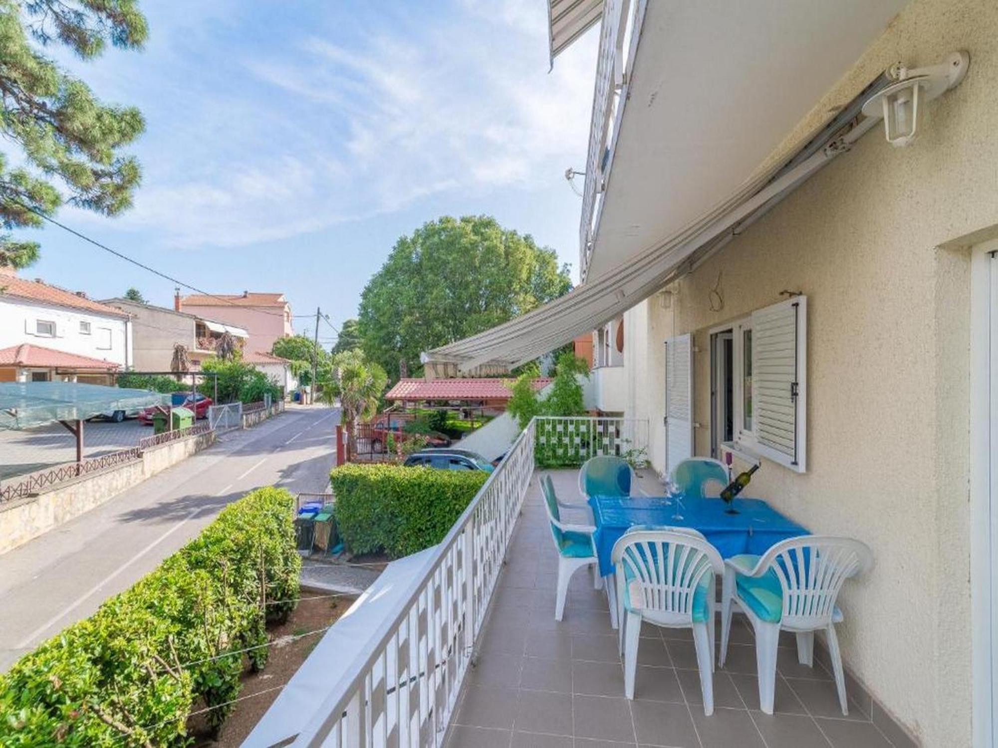 Apartmani Lucia Biograd Biograd Na Moru Kamer foto