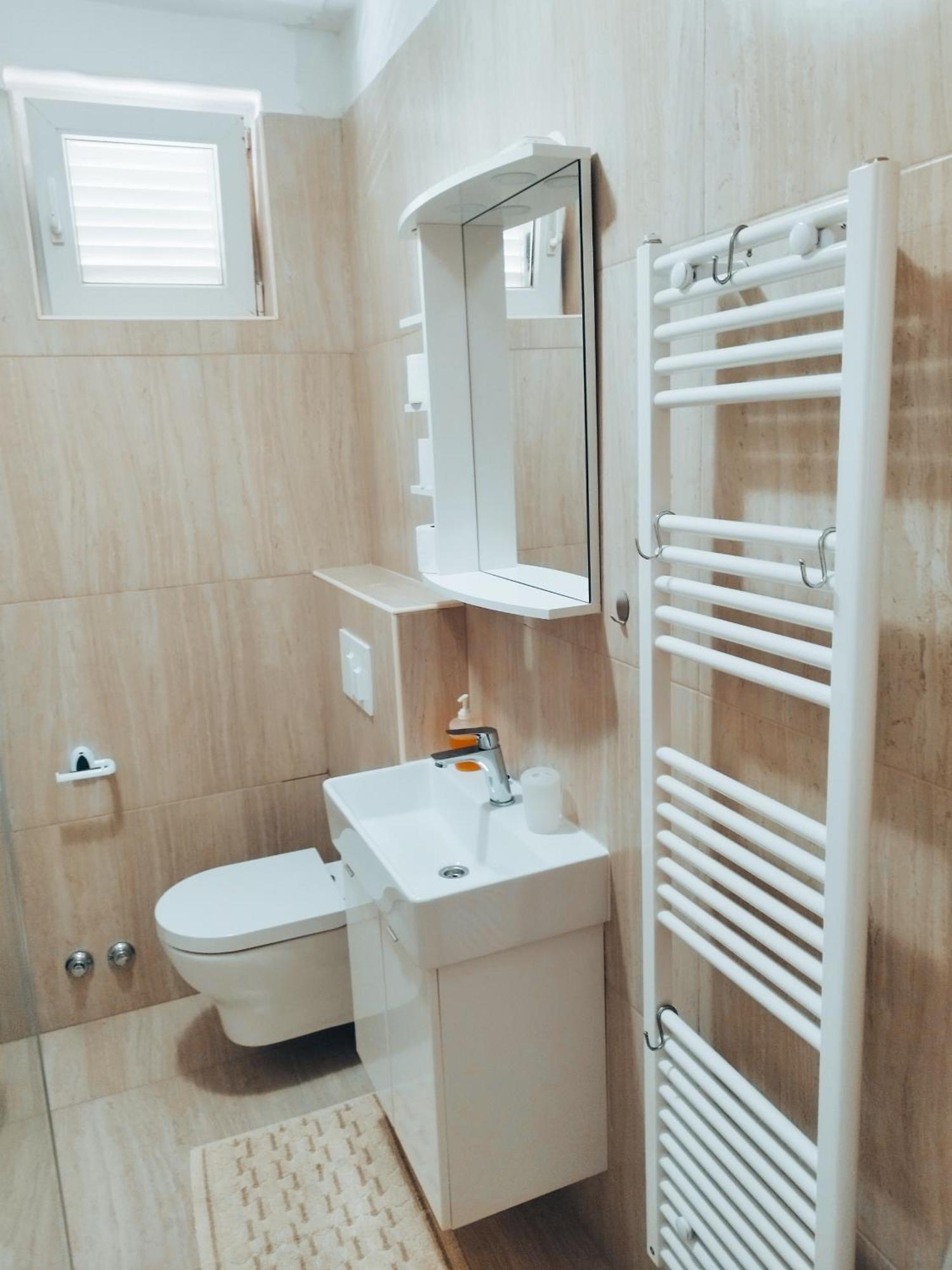 Apartmani Lucia Biograd Biograd Na Moru Buitenkant foto